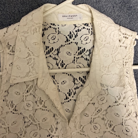 Equipment white eyelet tank collared button down size L - Picture 2 of 2